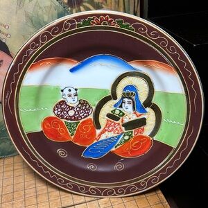 Japan Moriage Plate 7 5/8”D Immortals Kannan Goddess of Compassion Early Century